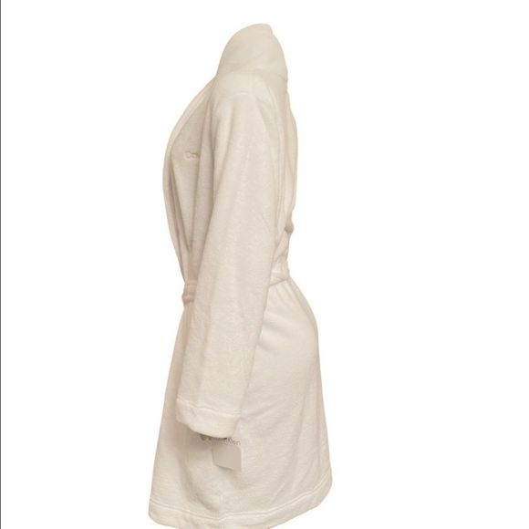 Calvin Klein bath robe - Picture 2 of 16